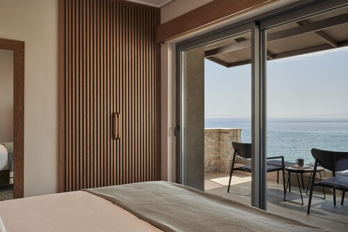 Beachfront Alassa Villas with Private Pools