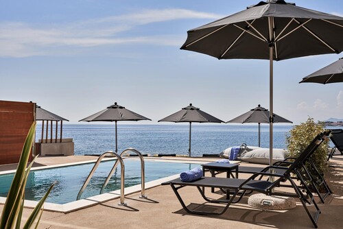 Beachfront Alassa Villas w/ Private Pools Complex