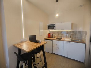 Billede uden beskrivelse, 4 af 10, knap