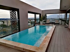 Photo non classée, 3 sur 39, bouton