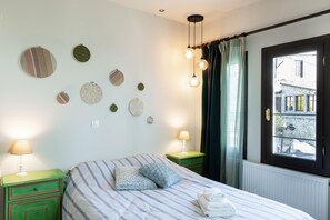 1 chambre, bureau, lit parapluie, Wi-Fi gratuit