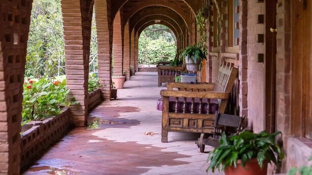 Ảnh chưa phân loại, 1 trong số 9 ảnh, nút