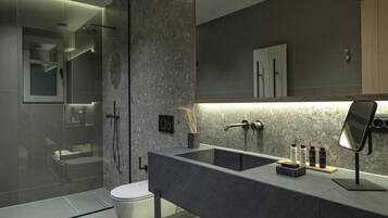 Dusj, hårføner og håndklær