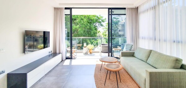 TV, offices - Rupin Ruby in Tel Aviv-Yafo (Tel Aviv-Yafo)