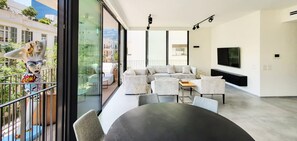 Interior - Yavne Brillant in Tel Aviv-Yafo (Tel Aviv-Yafo)