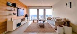 TV, offices - Blanche Eilat in Tel Aviv-Yafo (Tel Aviv-Yafo)