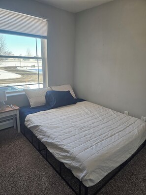 Fer et planche à repasser, Wi-Fi, draps fournis