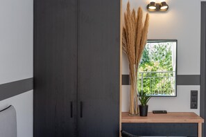 Interior - Deluxe 2br Suite with sea views to Argostoli bay (Argostoli)