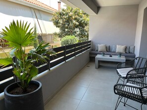 Terrace/patio - Junior Suite with veranda sleeps 2 adults + 2 ch (Argostoli)