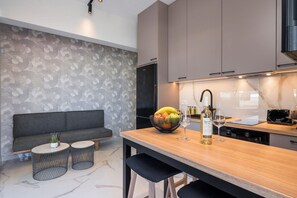 Fridge, oven, stovetop, coffee/tea maker - Orama Luxury Apartments︱Your 2BR Seaside Living (Agia Marina)