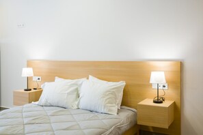 2 habitaciones, tabla de planchar con plancha y wifi gratis 