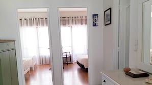Room - T2-MAMA II.  AC FRENTE MAR (Quarteira)