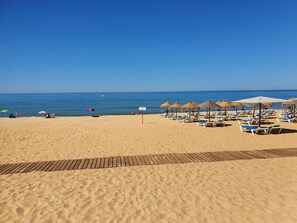 Beach - T2-MAMAMIA II-ESQ. FRENTE MAR (Quarteira)