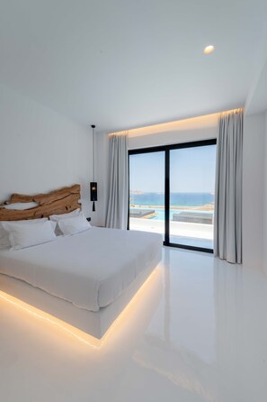 5 bedrooms, desk, iron/ironing board, travel cot - Sea la vie villa Private pool (MYKONOS)