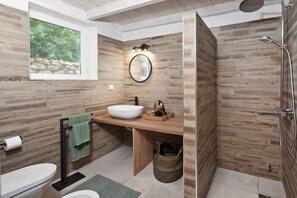 Shower, hair dryer, towels - Mami - Danilia Cottages (Gaios)