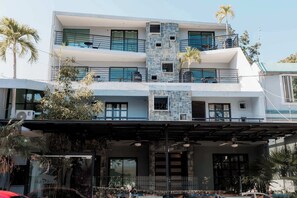 Exterior - Mojarra: Suite, Design with Kitchenette and Sofa Bed (Cancún)