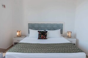 1 bedroom, WiFi, bed sheets - Mojarra: Tropical Suites Downtown Cancún (Cancún)