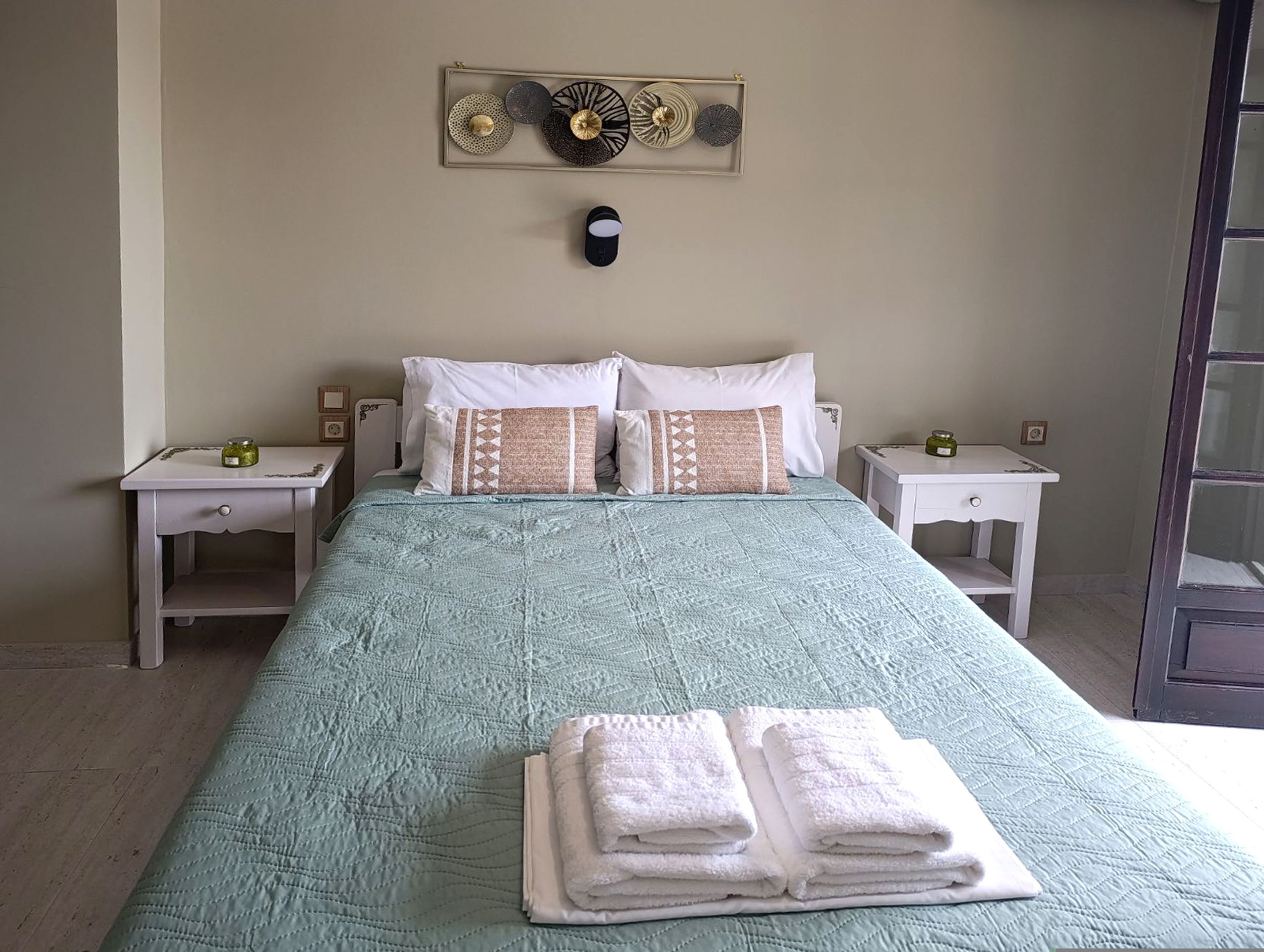 1 bedroom, iron/ironing board, travel crib, WiFi (free)