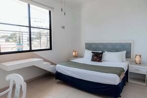 1 室のベッドルーム、デスク、WiFi、ベッドシーツ