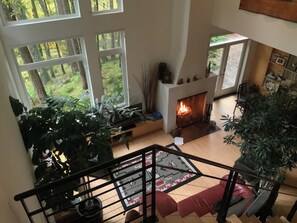 Unclassified image, 2 of 17, button