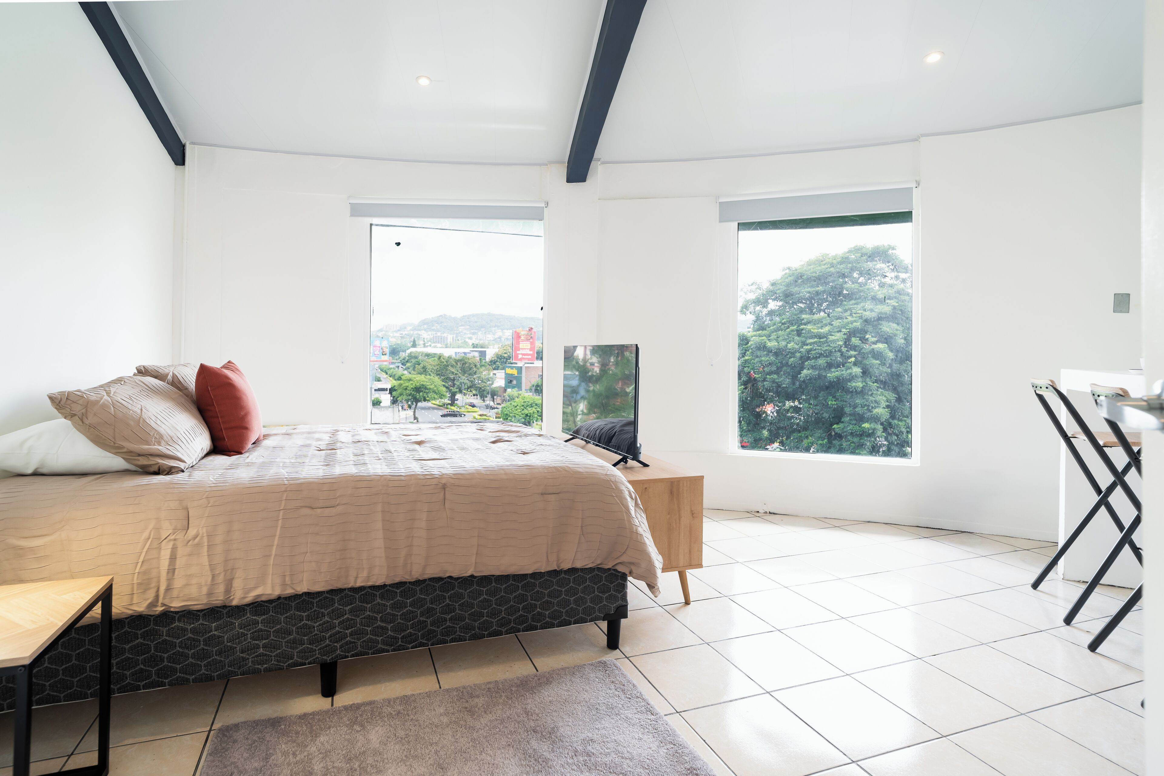 Comfort Studio Suite, City View