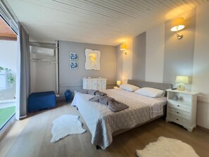 1 bedroom, iron/ironing board, free WiFi, bed sheets - The Hidden Loft in Volos Town (Volos)