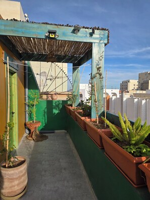 Apartamento, 2 habitaciones, terraza | Balcón