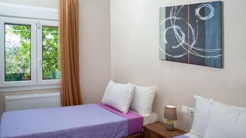 2 Schlafzimmer, Bügeleisen/Bügelbrett, Reisekinderbett, kostenloses WLAN