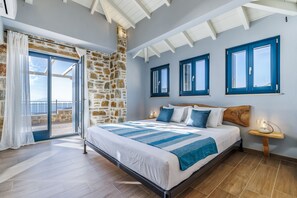 4 bedrooms, iron/ironing board, travel cot, free WiFi - Rodon Luxury Villas "Aria" (Skopelos)