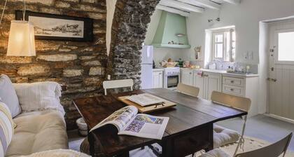 Tinos experience: the house