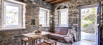 Delphis : the artist's house