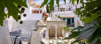 Platanos Cycladic house