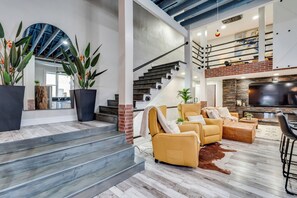 Immagine non classificata, 2 di 64, pulsante