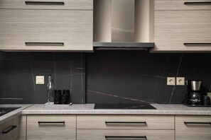 Fridge, microwave, oven, stovetop - Procris Villas : High-End Living (Kalathas)