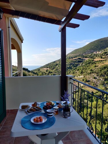 Myrtos Cottages Euterpi