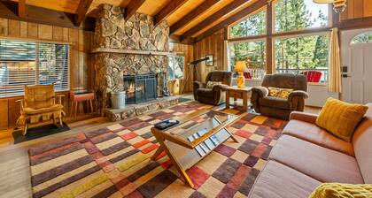 NEW! Arcade Room, Hot Tub, Pet Friendly Near Slope