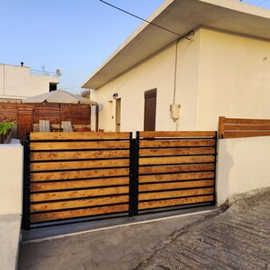 Exterior - Casa di Rena Private House with Sunset View (Kritinia)