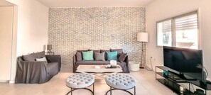 TV - Hovevei Tsiyon Magnolia (Tel Aviv-Yafo)