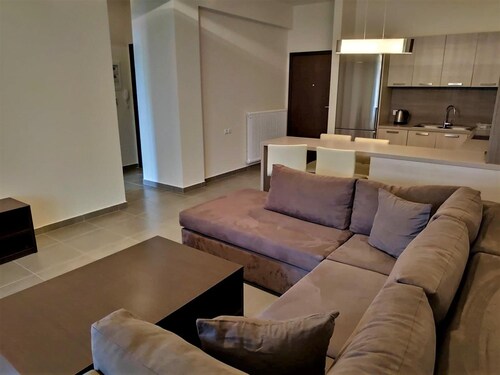 Samaras Apartments Le Grand