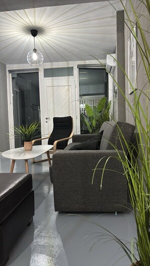 Interior - Sea Urban 4, Varkiza (Vari)