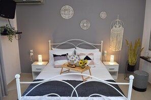 1 bedroom, iron/ironing board, free WiFi, bed sheets - Stamatina's Luxury Penthouse in Pastida Rhodes (Pastida)