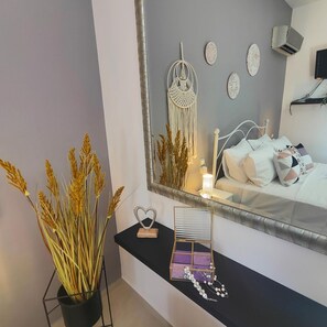 1 bedroom, iron/ironing board, free WiFi, bed sheets - Stamatina's Luxury Penthouse in Pastida Rhodes (Pastida)