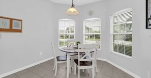 Imagen sin descripción, 3 de 35, botón