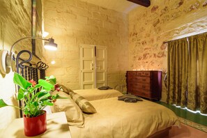 Nicht klassifiziertes Bild, 5 von 16, Schaltfläche