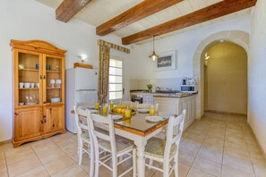 Dining - Villagg tal-Fanal - 3BDR (L-Għasri)