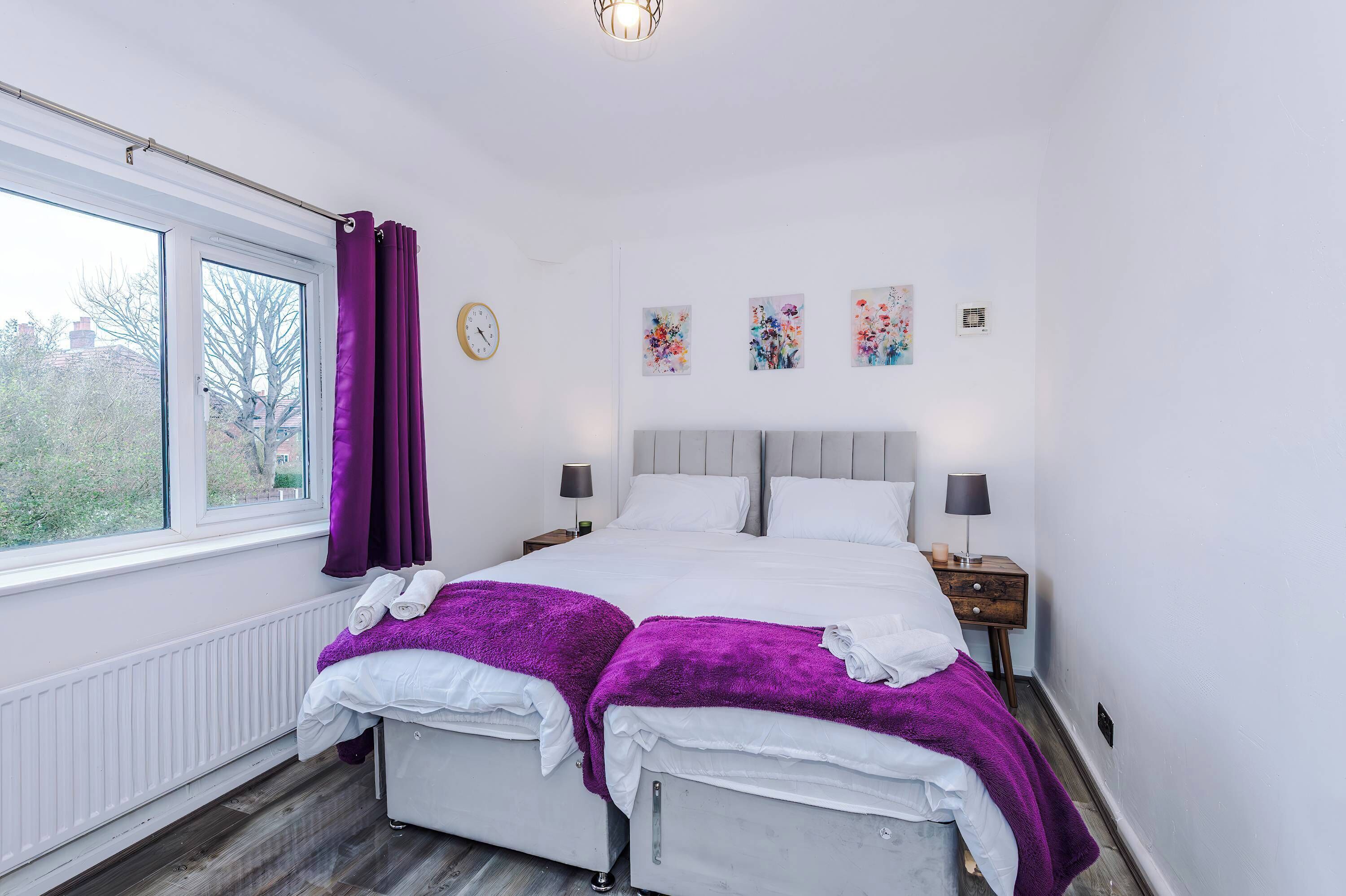 3 bedrooms, iron/ironing board, WiFi, bed sheets