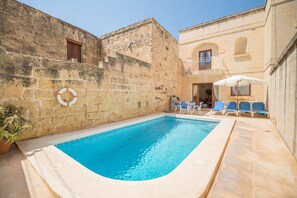 Nicht klassifiziertes Bild, 5 von 13, Schaltfläche