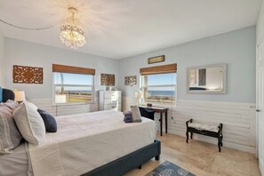 1 bedroom, desk, iron/ironing board, free WiFi - Beach Escape with Never Ending Views and Direct Beach Access (Ormond Beach)