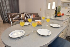 Dining - Nina's Apt in Ialysos near the Beach (Ialisos)