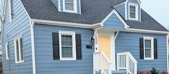Cozy 3 BdRm Cape Cottage in Green Park, RVA - 10 minutes 2 Downtown